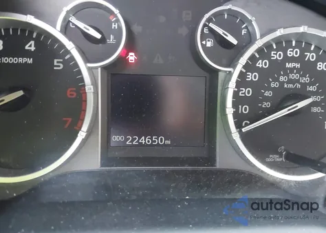 2015 Toyota Tundra Sr5 5.7L V8 z USA, uszkodzony, nr VIN 5TFEY5F12FX182246